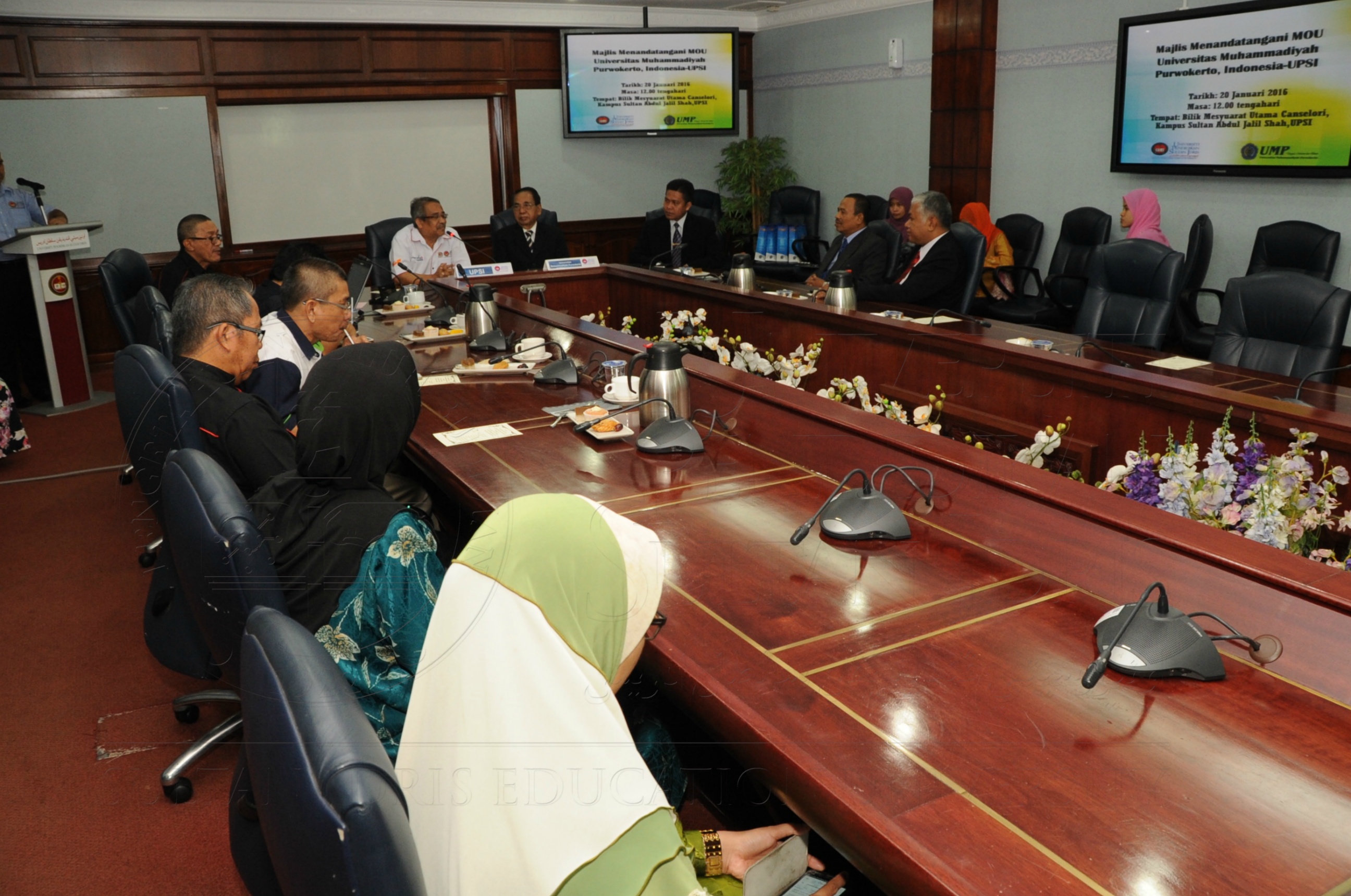 PRO16 6 Mou HAS 7958